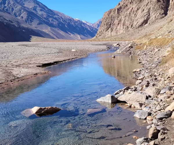 Refugios del Río de Tupungato