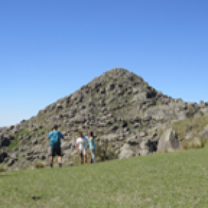 Cerro Puntudo y Moisés López de pantalla 2021-07-22 a las 3.20.15 p. m.